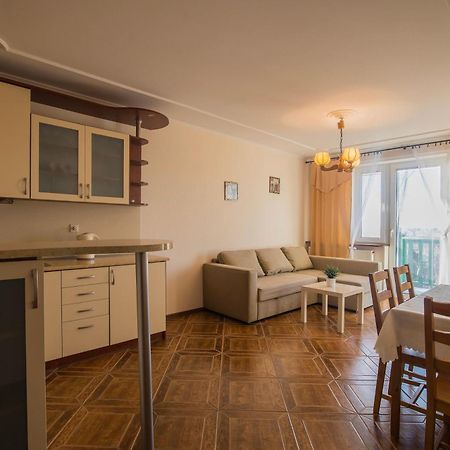 Pionow Rodzinne Apartamenty Urocza 10 Krynica Morska Exterior photo