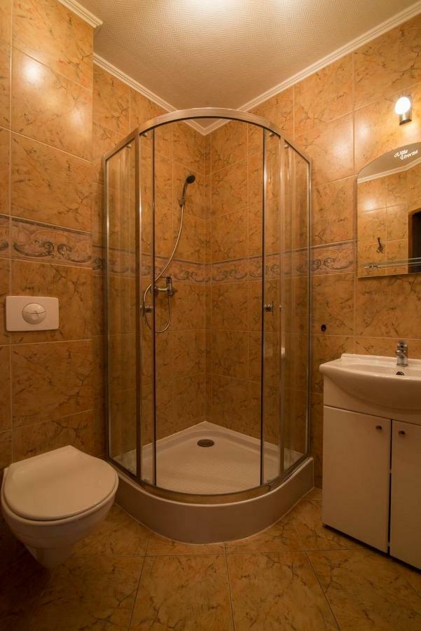 Pionow Rodzinne Apartamenty Urocza 10 Krynica Morska Exterior photo